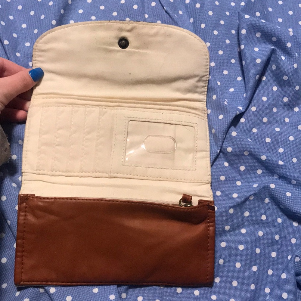 Foldable Wallet - Picture 3 of 3
